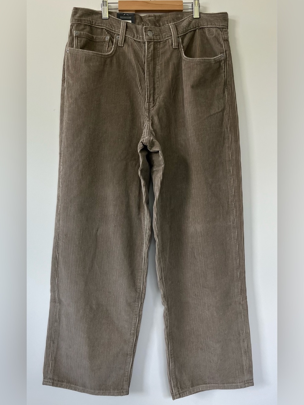 Levi's Men's 578 Baggy Fit Y2K '90s-inspired style Corduroy Jeans Taupe-Cotton